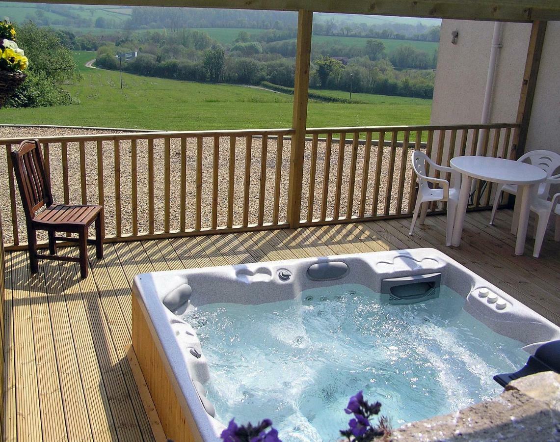 Odle Farm Villa Honiton Bagian luar foto